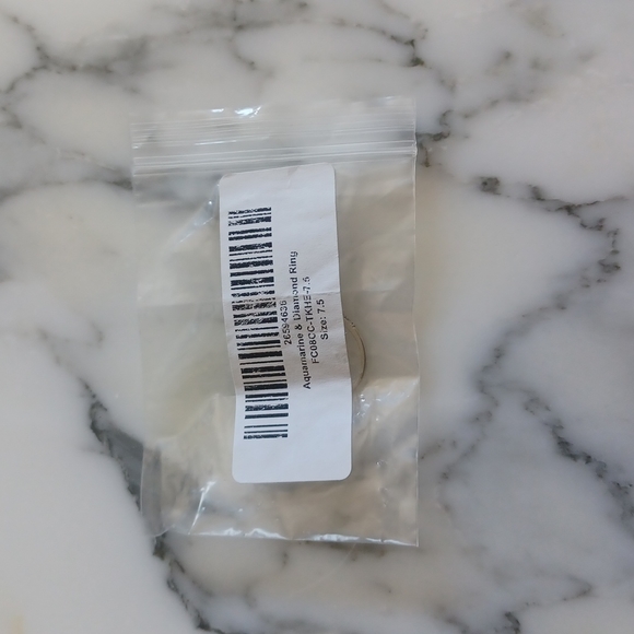 Aquamarine and Diamond Sterling Silver Ring Size 7.5 - Picture 7 of 14